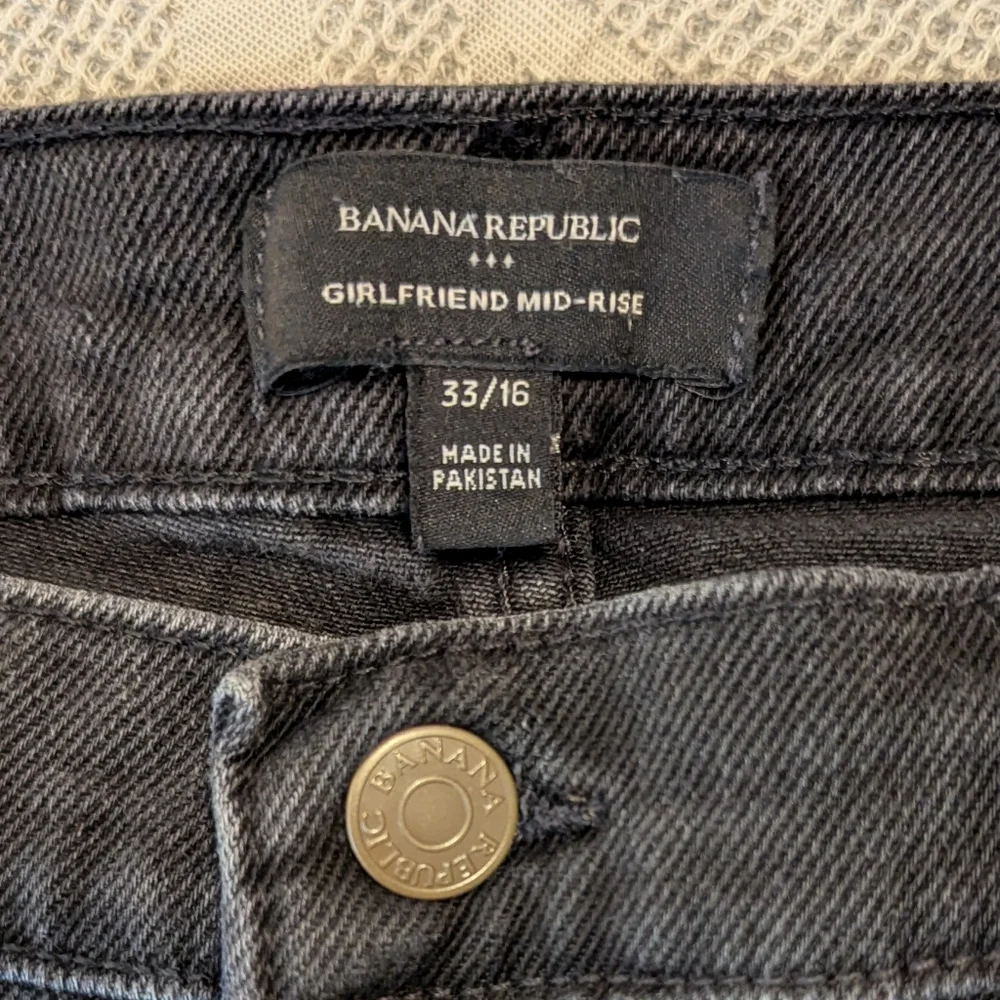 Banana Republic Black Girlfriend Mid-Rise Jeans